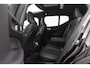 Volvo XC40 B3 Ultra Black Edition | Panoramadak | ACC | Trekhaak | 360° Camera | Stoel+Stuurverwarming