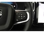 Volvo XC40 B3 Ultra Black Edition | Panoramadak | ACC | Trekhaak | 360° Camera | Stoel+Stuurverwarming