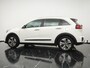 Kia Niro Hybrid 1.6 GDi DynamicLine - Navigatie - Camera - Climate control - Adaptieve Cruise control -  Trekhaak - All Season banden - Fabrieksgarantie tot 03-2027