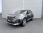 Peugeot 3008 1.6 Plug-in Hybrid Allure 195PK Verwarmbare voorruit | Voorstoelen verwarmd  | Achteruit rijcamera | Parkeersensoren voor en achter | Navigatie  | 18' Lichtmetalen velgen | All season banden |