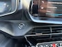 Peugeot e-208 EV Allure Pack 50 kWh | 3-Fase | 100% Elektrisch | Automaat | Full LED Verlichting | Navigatie via Telefoon | Climate Control | Cruise Control | Lichtmetalen Velgen | Digitaal Dashboard | Keyless Start | Apple Carplay & Android Auto |