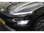 Hyundai Kona Electric EV Premium 64 kWh 204 PK, SOH 100%, Leder, 4 x Stoelverwarming, Head-Up, Camera