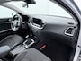 Kia Ceed Sportswagon 1.0 T-GDi 120PK ExecutiveLine - Panoramadak - Navigatie - Stoel- en stuurverwarming - Half leder/stof bekleding - Fabrieksgarantie tot 02-2031