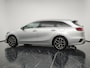 Kia Ceed Sportswagon 1.0 T-GDi 120PK ExecutiveLine - Panoramadak - Navigatie - Stoel- en stuurverwarming - Half leder/stof bekleding - Fabrieksgarantie tot 02-2031