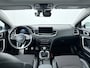 Kia Ceed Sportswagon 1.0 T-GDi 120PK ExecutiveLine - Panoramadak - Navigatie - Stoel- en stuurverwarming - Half leder/stof bekleding - Fabrieksgarantie tot 02-2031
