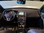 Volvo XC60 2.0 T6 Nordic+ NIEUWSTAAT I Trekhaak 2000KG  I Pano I 20" I Leer I R-Design I Camera I NL-auto I PDC I