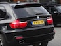 BMW X5 4.8is V8 355PK / High Exc. / M-pakket / LED