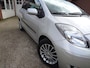 Toyota Yaris 1.3 VVTi Dynamic, 1e Eigenaar, Dealer onderhouden, Automaat!