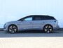 Volkswagen ID.7 Tourer GTX Limited Edition 86 kWh 340 pk | Panoramadak | Harman Kardon | Trekhaak | Memory stoelen | 1800 kg trekgewicht | Stoelverwarming V+A | 360 Camera | Keyless