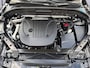 Volvo XC60 2.0 B4 Plus Dark /Apple Carplay/Sportstoelen met memory/ Full-LED/Dode hoek sensoren/Harman Kardon Audio/Stoelverwarming V+A/Semi-elektrische trekhaak/Keyless/Camera met PDC voor+achter/
