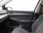 Volkswagen Golf 1.5 eHybrid 204 Pk Automaat Style Edition | Stoel/ Stuur Verwarming | Camera | Trekhaak | Full LED | Navigatie | Carplay | 18 Inch | 27.493 Km !!