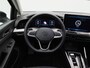 Volkswagen Golf 1.5 eHybrid 204 Pk Automaat Style Edition | Stoel/ Stuur Verwarming | Camera | Trekhaak | Full LED | Navigatie | Carplay | 18 Inch | 27.493 Km !!
