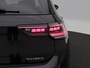 Volkswagen Golf 1.5 eHybrid 204 Pk Automaat Style Edition | Stoel/ Stuur Verwarming | Camera | Trekhaak | Full LED | Navigatie | Carplay | 18 Inch | 27.493 Km !!