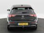 Volkswagen Golf 1.5 eHybrid 204 Pk Automaat Style Edition | Stoel/ Stuur Verwarming | Camera | Trekhaak | Full LED | Navigatie | Carplay | 18 Inch | 27.493 Km !!