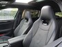 Volkswagen Passat Variant 1.5 eHybrid R-Line Edition | Panoramadak | Black-Style | Head-Up Display | Trekhaak | Sfeerverlichting | NL-Auto |