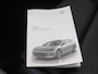 Volkswagen Passat Variant 1.5 eHybrid R-Line Edition | Panoramadak | Black-Style | Head-Up Display | Trekhaak | Sfeerverlichting | NL-Auto |