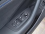 Volkswagen Passat Variant 1.5 eHybrid R-Line Edition | Panoramadak | Black-Style | Head-Up Display | Trekhaak | Sfeerverlichting | NL-Auto |