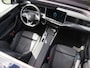 Volkswagen Passat Variant 1.5 eHybrid R-Line Edition | Panoramadak | Black-Style | Head-Up Display | Trekhaak | Sfeerverlichting | NL-Auto |