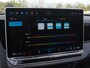 Volkswagen Passat Variant 1.5 eHybrid R-Line Edition | Panoramadak | Black-Style | Head-Up Display | Trekhaak | Sfeerverlichting | NL-Auto |
