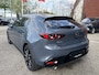 Mazda 3 2.0 e-SkyActiv-X M Hybrid 186 Luxury // FULL OPTIONS!! // SCHUIF-KANTEL DAK // NAVI // 360 CAMERA // BOSE AUDIO // MEMORY SEATS!! //