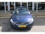 Volvo V60 T3 150PK Automaat Kinetic | ORG. NL | Cruise Control | Trekhaak | Parkeersensoren achter | Climate Control | Navigatie |