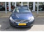 Volvo V60 T3 150PK Automaat Kinetic | ORG. NL | Cruise Control | Trekhaak | Parkeersensoren achter | Climate Control | Navigatie |