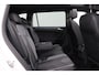 Volkswagen Tiguan Allspace 1.5 TSI R-Line Business+ Black Style | Panoramadak | Trekhaak | DCC | IQ Light | Head-up display | Dodehoek detectie | 360 camera | 20 inch | Harman Kardon | Stoel-/stuurverwarming | Keyless