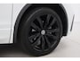 Volkswagen Tiguan Allspace 1.5 TSI R-Line Business+ Black Style | Panoramadak | Trekhaak | DCC | IQ Light | Head-up display | Dodehoek detectie | 360 camera | 20 inch | Harman Kardon | Stoel-/stuurverwarming | Keyless