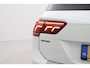 Volkswagen Tiguan Allspace 1.5 TSI R-Line Business+ Black Style | Panoramadak | Trekhaak | DCC | IQ Light | Head-up display | Dodehoek detectie | 360 camera | 20 inch | Harman Kardon | Stoel-/stuurverwarming | Keyless