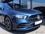 Mercedes-Benz A-klasse 160 | AMG | Night Pakket | LED | 20’’ AMG | Sensoren V+A | DAB | Trekhaak | MBUX | Ambiente | Cruise | Camera | Apple CarPlay/Android Auto | Night Pakket |