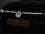 Volkswagen Golf 1.5 eTSI R-Line Edition | R-Line Seats | Camera | Trekhaak | Adaptive cruise |