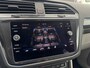 Volkswagen Tiguan 1.4 TSI 4Motion R-Line Automaat | Leder | CarPlay | LED | Navigatie | Stuur/Stoelverwarming