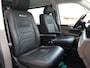 Volkswagen Transporter 2.0 TDI 150PK L2H1 DC DSG Bulli | Navigatie | Airco | Adaptive Cruise | Led | Leer | Stoelverwarming | Achteruitrijcamera | Dubbel Schuifdeur met sluithulp | App connect | Glaslook panelen |