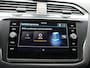 Volkswagen Tiguan 1.4 TSI eHybrid R-Line Business / Elek. Trekhaak / Leer / Elek. Stoelen / Panodak