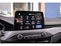Ford Focus Wagon 1.0 EcoBoost Hybrid Connected | Apple Carplay/Android Auto | Parkeersensoren voor & achter | Cruise control | DAB | Apple Carplay/Android Auto|telefoonintegratie premium | Bestuurdersstoel in hoogte verstelbaar | DAB ontvanger