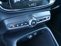 Volvo XC40 2.0 B4 Business Pro 197 Pk Automaat Navi / DAB / Apple Carplay / Camera / Trekhaak