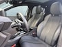 Peugeot 208 1.2 Hybrid 100 e-DCS6 GT I 1e Eigenaar | Apple Carplay | Navigatie | Lane Assist | Cruise Control | Panoramadak |