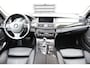 BMW 5-Serie 528xi Luxury Edition * Softclose * Trekhaak * Rondom Camera * Comfortstoelen *