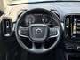 Volvo XC40 T4 Recharge AUT7 211PK R-Design Expression | Elektrisch verstelbare voorstoelen met geheugen | BLIS Dodehoekdetectie | Adaptieve Cruise Control | Zwart dak | Parkeersensoren voor & achter met camera | LED Mistlampen | 18" Lichtmetalen velgen