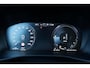 Volvo XC40 T4 Recharge AUT7 211PK R-Design Expression | Elektrisch verstelbare voorstoelen met geheugen | BLIS Dodehoekdetectie | Adaptieve Cruise Control | Zwart dak | Parkeersensoren voor & achter met camera | LED Mistlampen | 18" Lichtmetalen velgen
