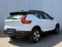 Volvo XC40 T4 Recharge AUT7 211PK R-Design Expression | Elektrisch verstelbare voorstoelen met geheugen | BLIS Dodehoekdetectie | Adaptieve Cruise Control | Zwart dak | Parkeersensoren voor & achter met camera | LED Mistlampen | 18" Lichtmetalen velgen