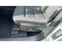 Volvo XC40 T4 Recharge AUT7 211PK R-Design Expression | Elektrisch verstelbare voorstoelen met geheugen | BLIS Dodehoekdetectie | Adaptieve Cruise Control | Zwart dak | Parkeersensoren voor & achter met camera | LED Mistlampen | 18" Lichtmetalen velgen
