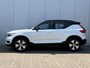 Volvo XC40 T4 Recharge AUT7 211PK R-Design Expression | Elektrisch verstelbare voorstoelen met geheugen | BLIS Dodehoekdetectie | Adaptieve Cruise Control | Zwart dak | Parkeersensoren voor & achter met camera | LED Mistlampen | 18" Lichtmetalen velgen