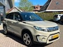Suzuki Vitara 1.6 High Executive Schuif-Kantel Adap.Cruise Camera Trekhaak NAP NL-Auto Dealeronderhouden!