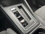 Volkswagen Golf Variant 1.0 eTSI Life Business / AUTOMAAT/ PARK. SENSOREN V+A/ CAMERA/ MEMORY SEATS/ KEYLESS/ APP-CONNECT/ DAB/ ADAPT. CRUISE/ STOEL-STUURVERWARM./ NAVI/ CLIMA/ 17" LMV