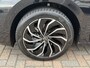 Volkswagen Golf Variant 1.0 eTSI Life Business / AUTOMAAT/ PARK. SENSOREN V+A/ CAMERA/ MEMORY SEATS/ KEYLESS/ APP-CONNECT/ DAB/ ADAPT. CRUISE/ STOEL-STUURVERWARM./ NAVI/ CLIMA/ 17" LMV