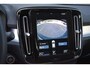 Volvo XC40 T2 Momentum | Automaat | Navigatie | Parkeercamera | Parkeersensoren voor en achter | Apple Carplay | Android Auto | Climate Control | Cruise Control
