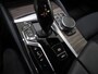 BMW 5-Serie Touring 530e M Sport Shadow Line | LaserLED | Trekhaak | Harman/Kardon | 360 | HUD | Sfeerlicht | Keyless | Carplay