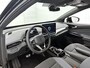 Volkswagen ID.4 Pro Limited Edition 77 kWh 286 PK | Trekhaak | Apple Carplay | Stoelverwarming | Android Auto | Keyless acces | Dodehoeksensoren | Camera | Ruiten getint | Navigatie | 19" Lichtmetalen velgen | Parkeersensoren | Adaptieve cruise control |
