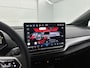 Volkswagen ID.4 Pro Limited Edition 77 kWh 286 PK | Trekhaak | Apple Carplay | Stoelverwarming | Android Auto | Keyless acces | Dodehoeksensoren | Camera | Ruiten getint | Navigatie | 19" Lichtmetalen velgen | Parkeersensoren | Adaptieve cruise control |
